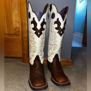 Tony Lama cowboy boots